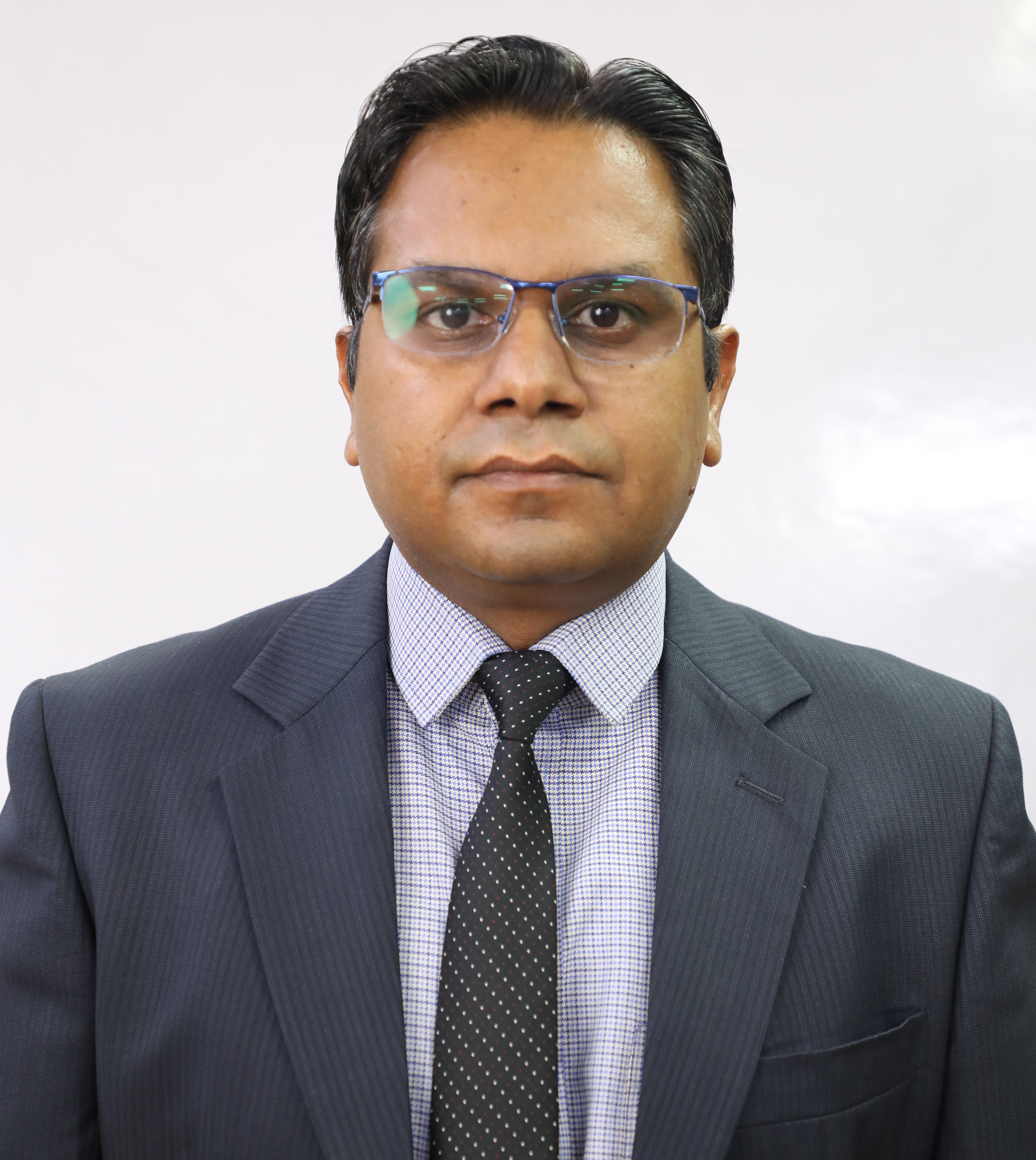 Mr. Sunil Kumar Singh